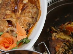 -丹水桥地锅鱼·翘嘴鲌·地方特色全鱼宴(丹江口大坝店)