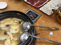 -濠轩阁特色生蚝火锅(水湾路店)