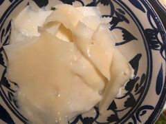 -房子红了鱼豆花重庆老火锅(广厦学院店)