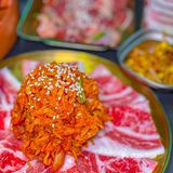 把隔壁买来做等位区的烤肉店🤦🏻‍♀️豪横‼️