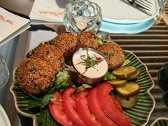-ELI FALAFEL Lebanese&Mediterranean黎巴嫩美食(富城路店)