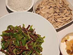 -徽韵人家·传承正宗徽菜(牡丹园店)