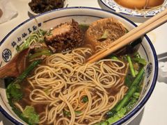 -镇南锅盖面馆(解放路店)