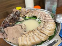 猪肉拼盘-旺清进洞米肠汤