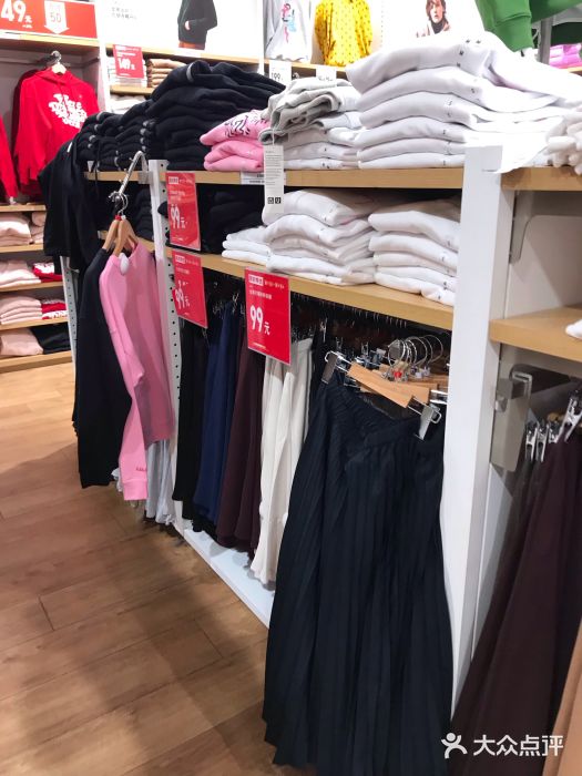优衣库(郑州丹尼斯大卫城店)图片