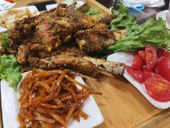 -老兰家传统烧烤炒菜泡馍(小南门店)