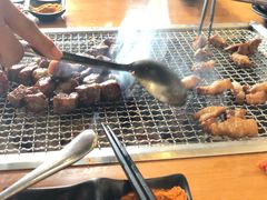 -肉甲韩国木炭烤肉(新壹街1店)