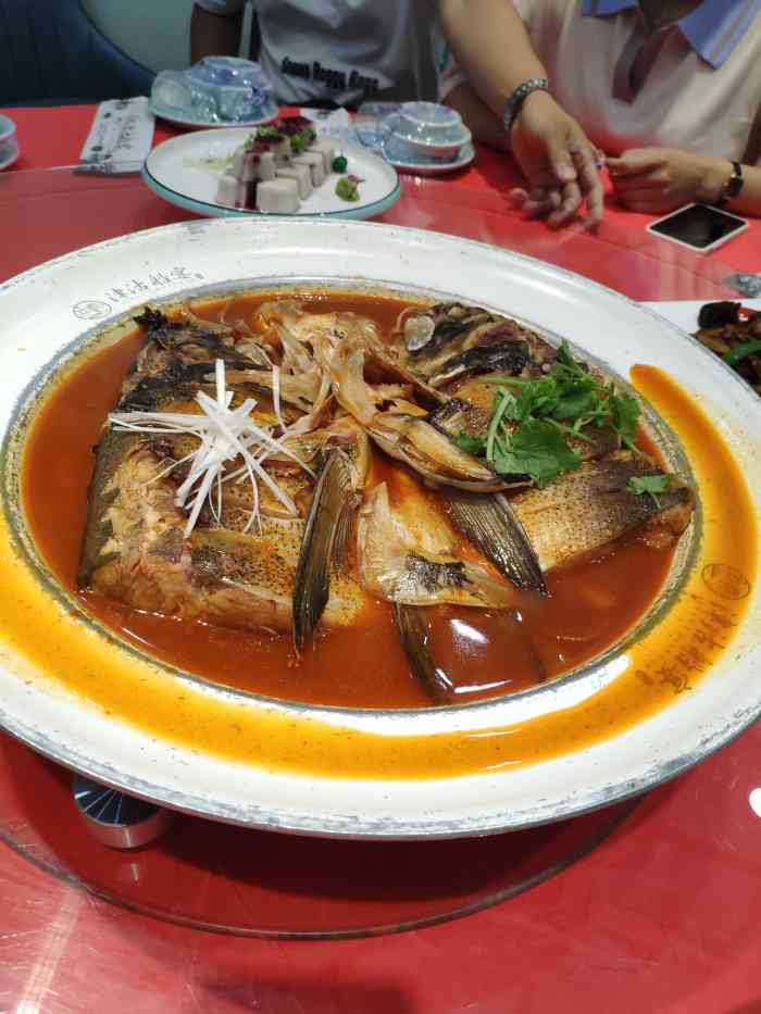 津沽船宴-"土城这附近新开了一家津菜馆,店面还不小,.