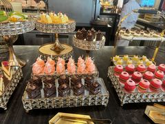 -圣丰索菲特·2 On 988 Café 自助餐厅