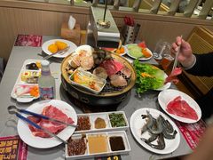 -山焱·炭火自助烤肉(周浦万达店)