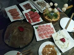 -佬土鹅肠火锅(中建大观店)