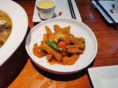 -鱼亨小鲜酸菜鱼(大信店)