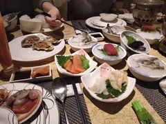 -雍和会海鲜姿造自助(湖东路店)