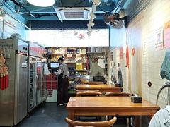 -老天桥酱肉烧饼夹肘子(天桥店)