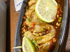 -曼听小寨海鲜烧烤·大连辣炒大王(盖州街店)
