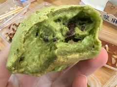 彩虹蛋爆浆麻薯-墨茉点心局(国金街店)