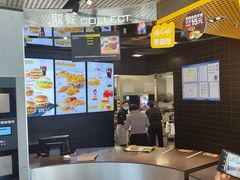 -麦当劳(北苑秋实路店)
