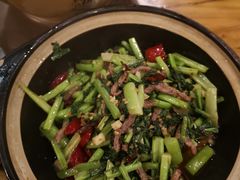 -郑件洋芋饭庄