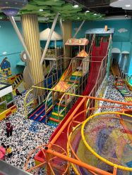 -meland亲子乐园·派对·研学(淄博万象汇店)