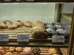 -提亚烘焙·手作面包·生日蛋糕(七星店)