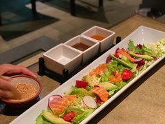 三文鱼牛油果沙拉-贰捌零叁精致料理(钱湖店)