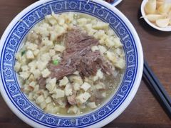 -崇德楼水盆牛羊肉泡馍馆(文艺路店)