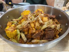 -内蒙焖面大盆骨餐馆(山大路店)