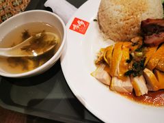 -大食代美食广场(上海中心店)
