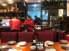 大堂-亿诣蝎府炸酱面羊蝎子火锅(酷车小镇店)