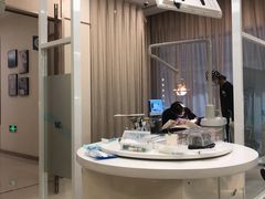 -维乐口腔(美维云门诊陆家嘴店)
