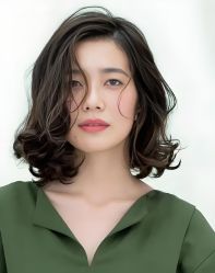 -米娜护肤造型