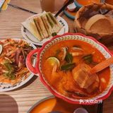 他家的秦餐~确实太受重庆人欢迎~ 