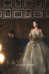 -雪中彩影婚纱摄影·微光艺术中心