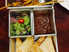 -Dang restaurant (patong phuket)