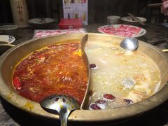 番茄红油鸳鸯锅-小龙坎火锅(万象城店)