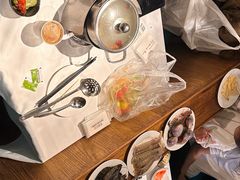 -领鲜活海鲜榴莲自助火锅(东门店)