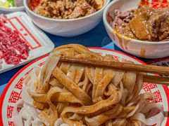 -邹开喜·小海鲜醉鸡煲·潮汕鲜切牛肉店(襄阳北路店)