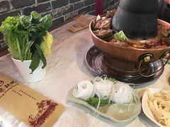 -羊家胡同·龙虾烧烤火锅(龙汇路店)