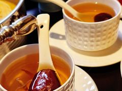-鲜入唯煮·港式海鲜牛肉火锅(金宝街店)