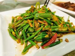 小黄瓜-高老庄绿色传奇(昊元生活广场店)
