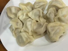 -雪乡人家东北菜·铁锅炖一切(高斯路店)