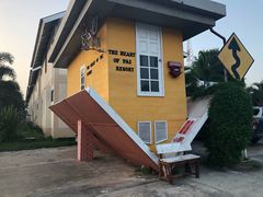 -倒立小屋
