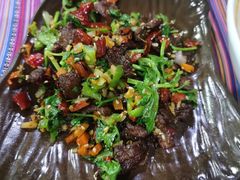 哈尼飘香牛肉-香巴拉云南餐厅(华莱坞店)