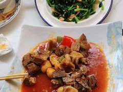 -三江源美食城