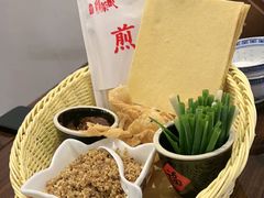 -鲁菜根·泰山菜(泰山店)