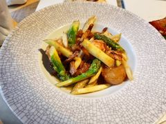 -穹六人间 people 6(岳阳路店)
