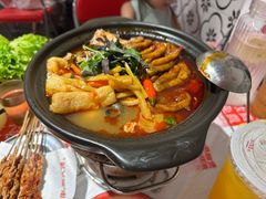 -老表记广西宵夜螺蛳鸭脚煲(东盟店)