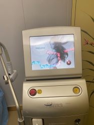 -海峡医疗美容医院