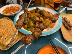 -乡村馕坑肉·烧烤·新疆菜·本地人更爱吃(阿勒泰首店)