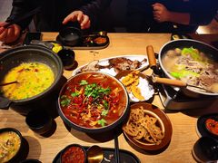 -川堂风·跷脚牛肉·乐山爆炒(宝山日月光店)